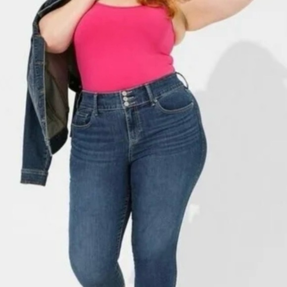 Torrid High Rise 3 Button Fly Dark Blue Crop Jeggings - Picture 1 of 5